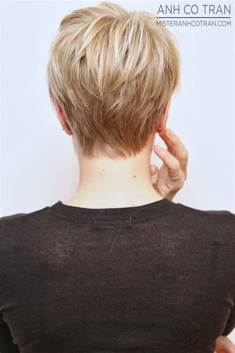 pictures of the back of short haircuts